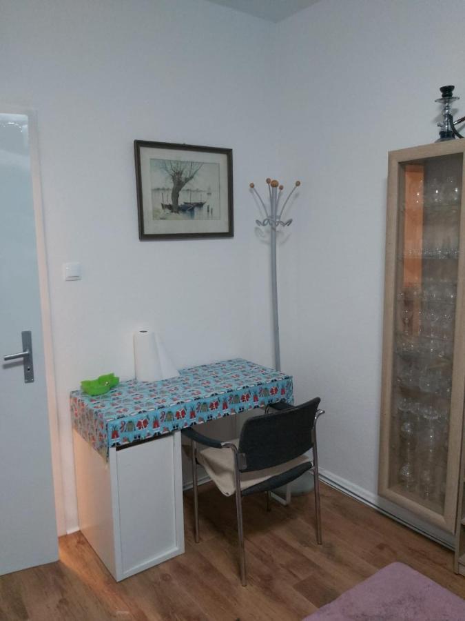 1 Zimmerwohnung Mit Kueche, Balkon Und Badezimmer In Duesseldorf Apartmen Екстериор снимка